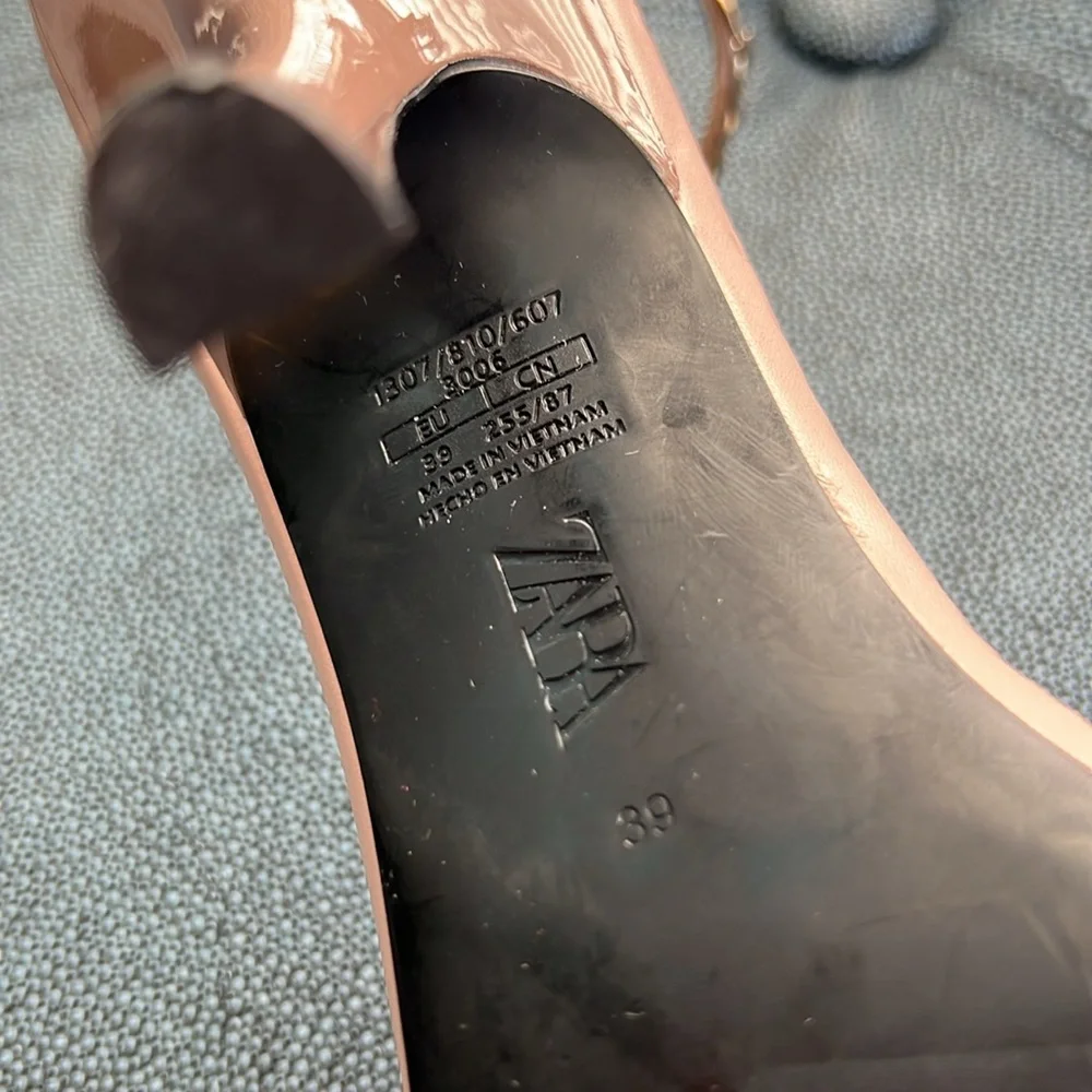 Zara Chain-Strap Heeled Sandals - Picture 7 of 7